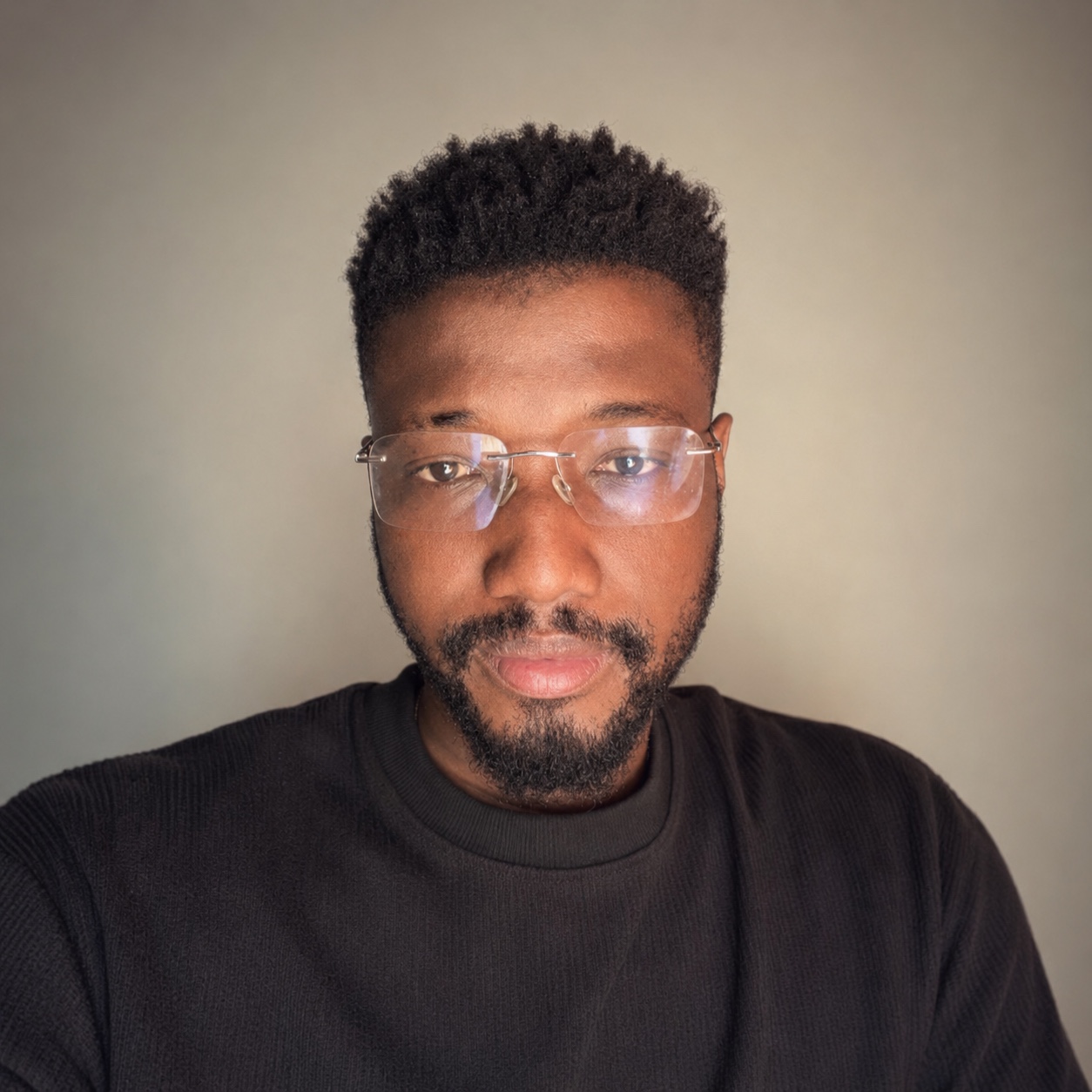 Portrait professionnel d’Amath Sada Kane, fondateur et Managing Director de Nakori Trading